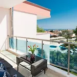 Stratos Deluxe Διαμέρισμα