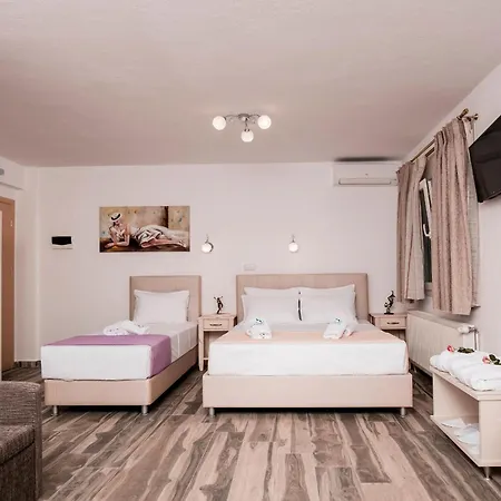 Stratos Deluxe Apartmán