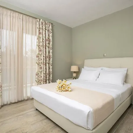 Stratos Deluxe Apartmán