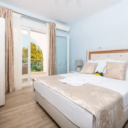 Apartman Stratos Deluxe