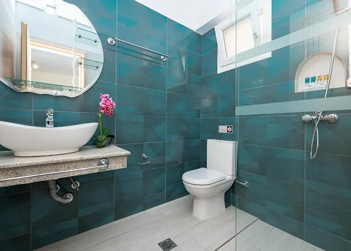 Stratos Deluxe * Skala Potamia