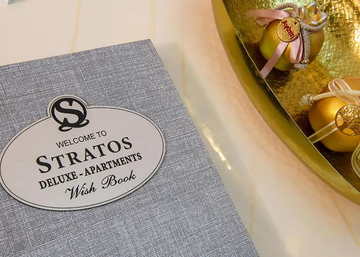 Stratos Deluxe 公寓